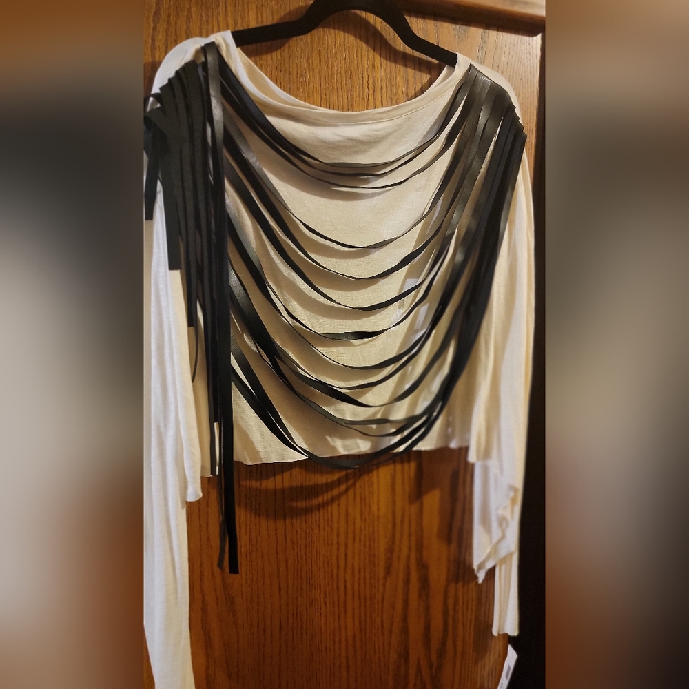 Women's Top- NWT